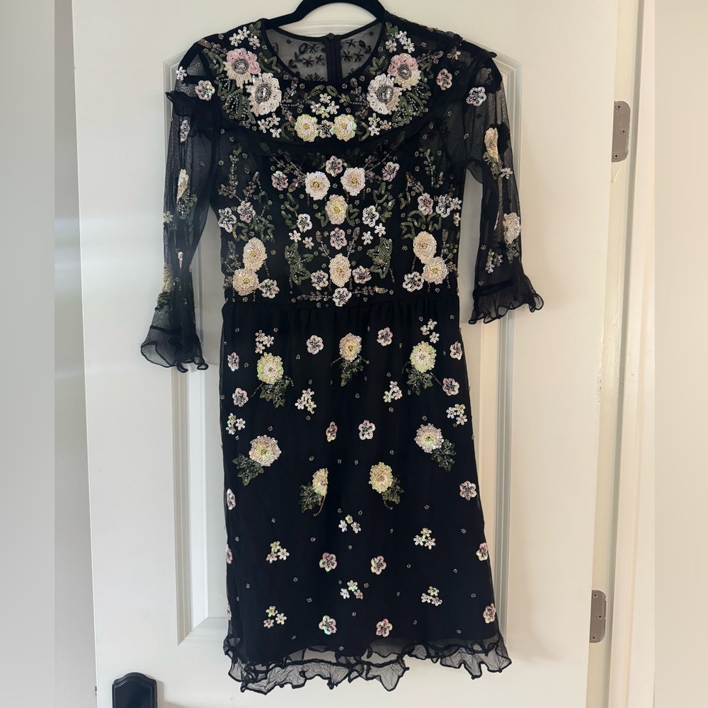 NEEDLE & THREAD Women’s Black Floral Sequined 3/4 Sleeve Flounce Hem Dress Sz 6